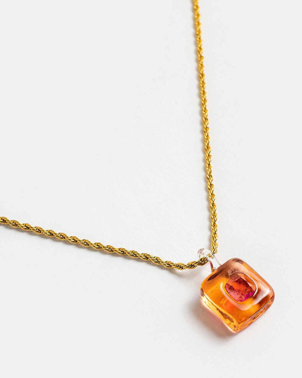 Collar Mendoza