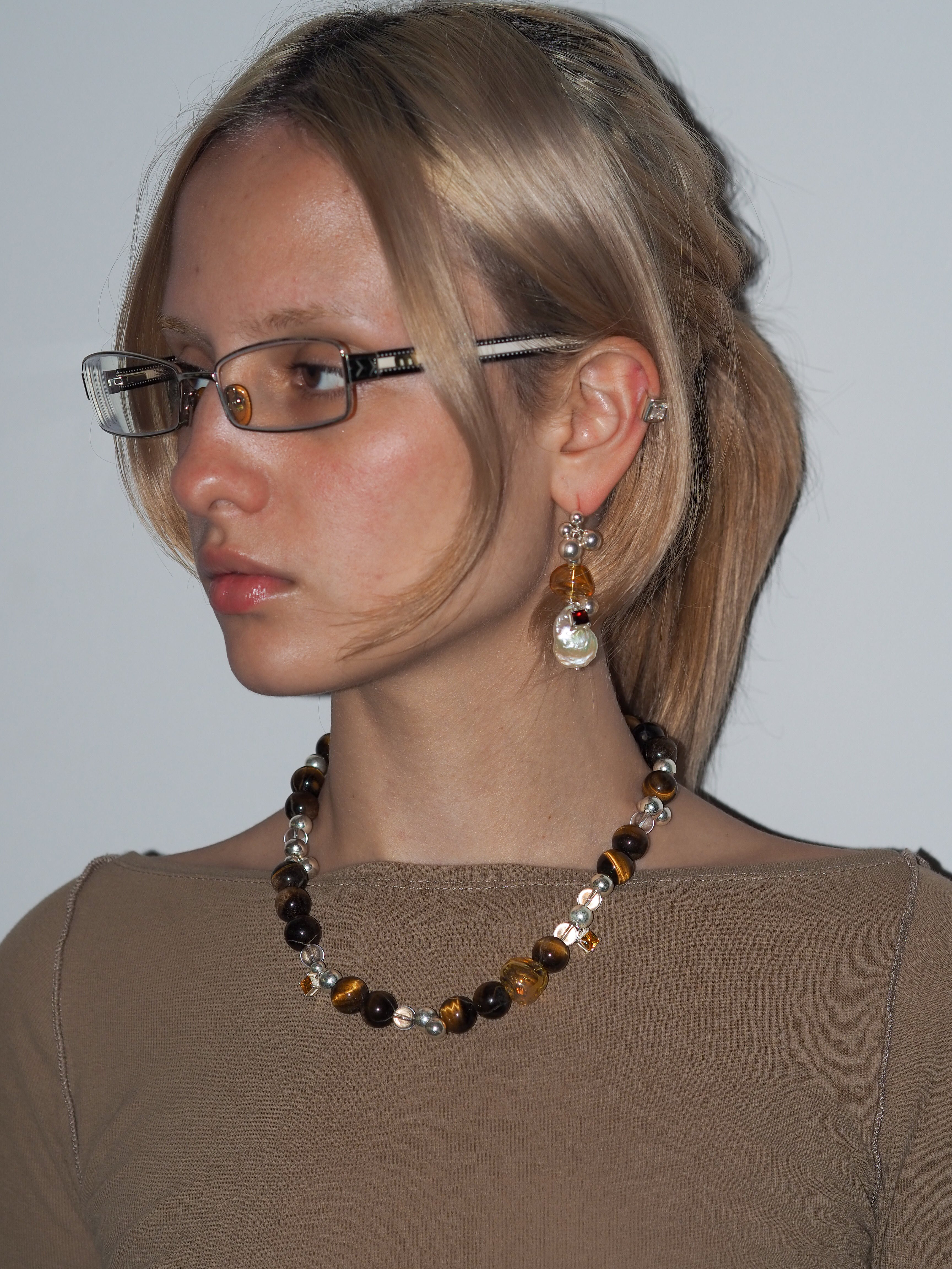 Collar Clash