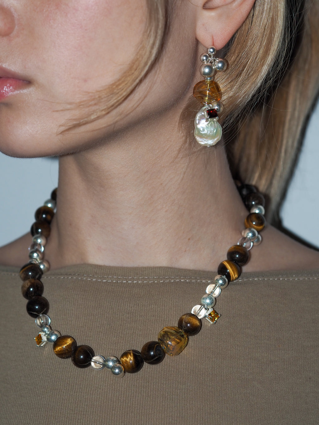 Collar Clash